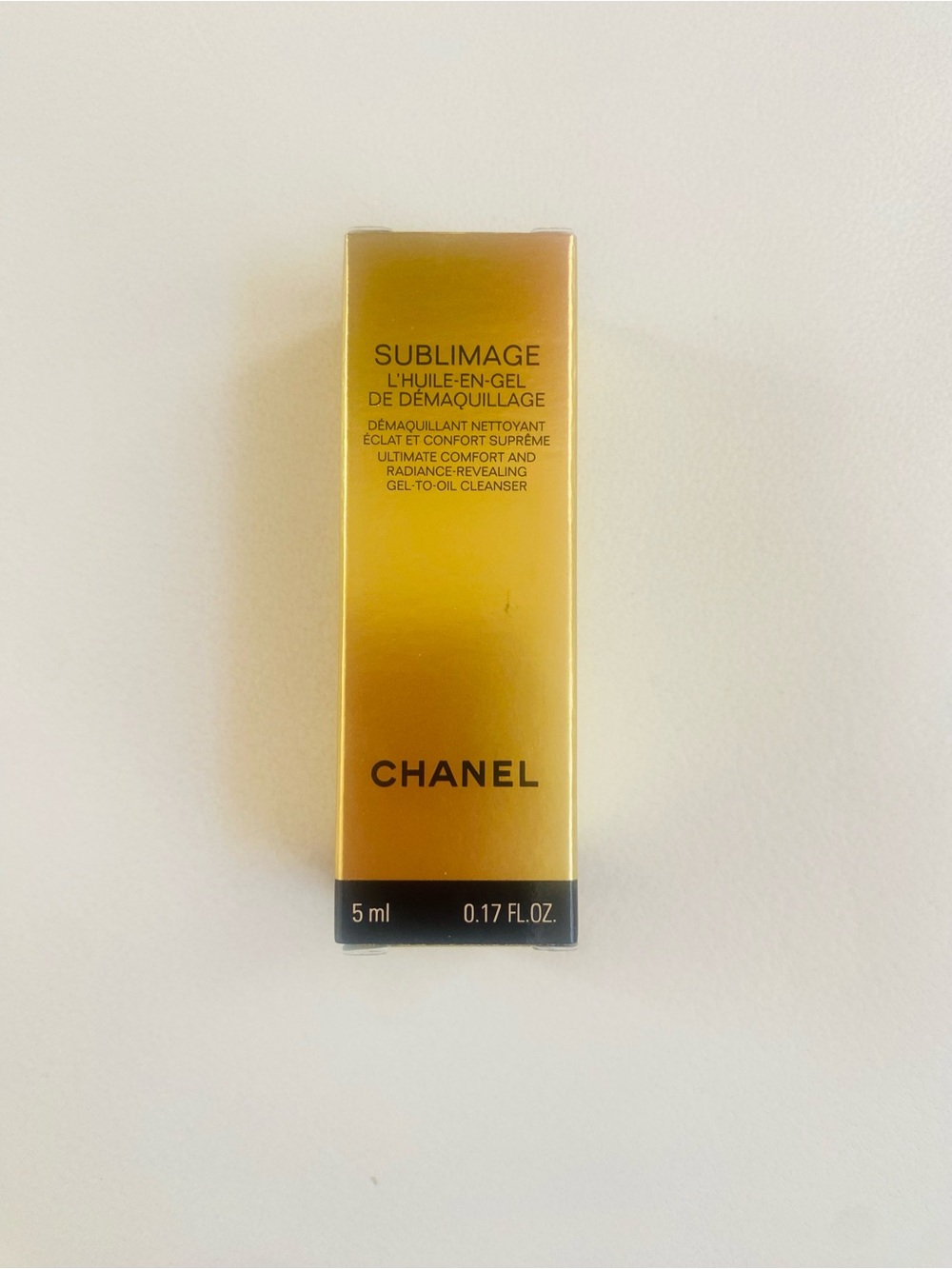 CHANEL Sublimage Gel-to-Oil Cleanser - Gold Packaging Travel Size